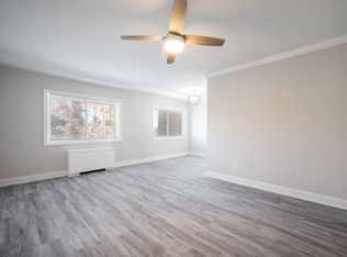 750 S Dickerson St APT 14, Arlington, VA 22204