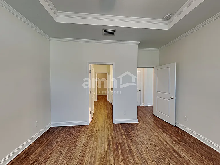 955 Heavenly Dr — Photo 11