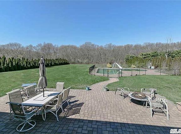 5th image of 44 Casey Ln