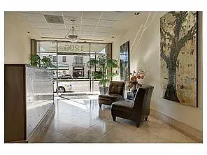 Building Photo - 1205 Saint Charles Ave #606