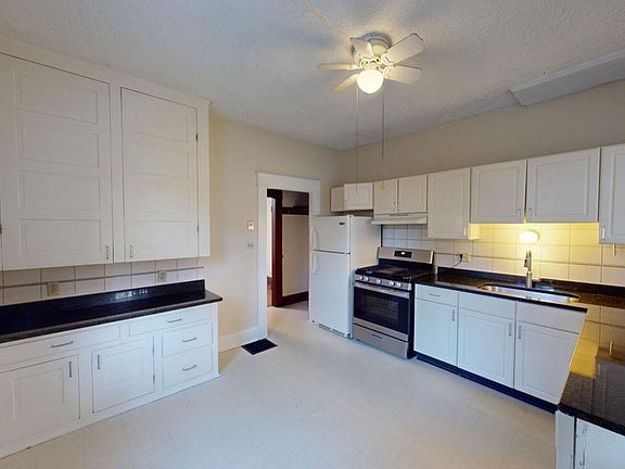 2nd image of 157 E Maynard Ave