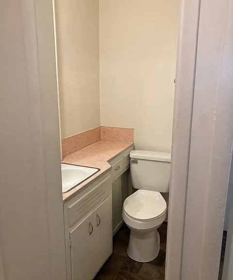 905 N Lincoln Ave #2 — Photo 6