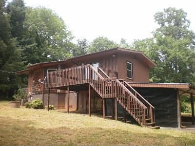 2nd image of 433 Rockford Rd