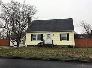71 Harmony Ct, Warwick, RI 02889