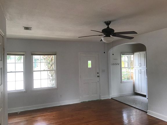 2nd image of 1570 1/2 Cleveland St