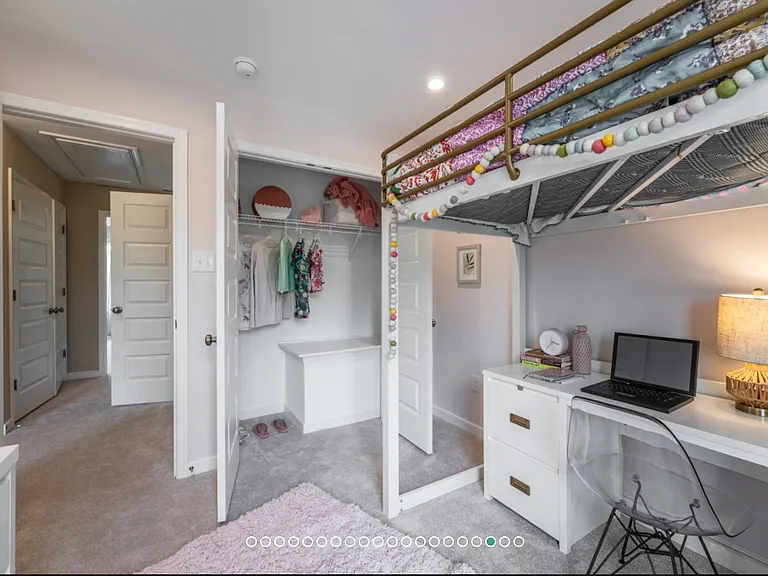 202 Greenpark Rd — Photo 24