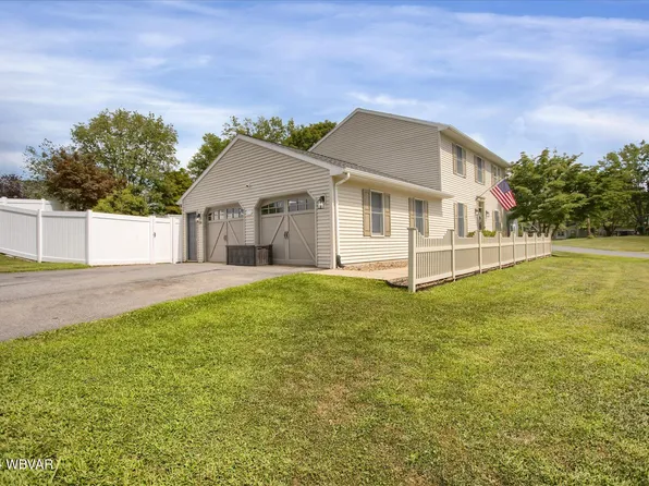 100 Paige Ln, Williamsport, PA 17701