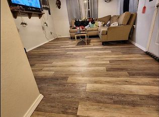 39254 Leflore Rd, Wister, OK 74966