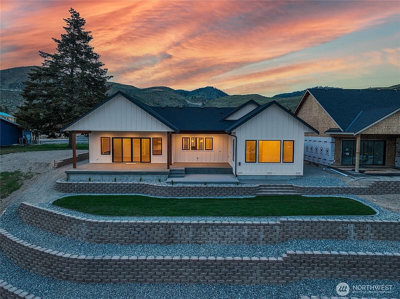 4th image of 548 Harvest Ridge Drive