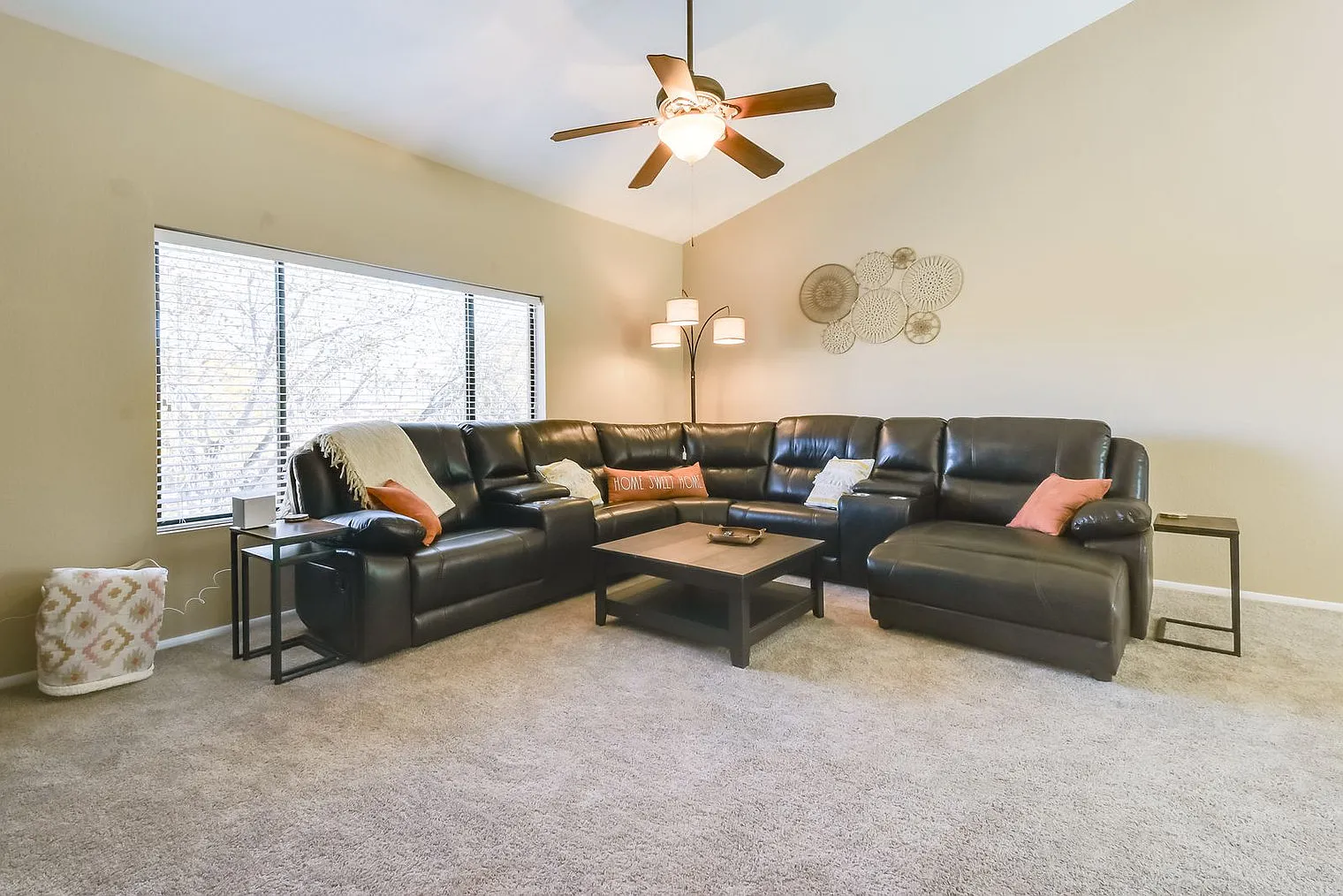 2 bed, 2.0 bath, 1227 sqft, $2,770 — Photo 2
