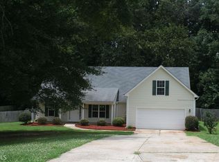 586 Kristin Ln, Winder, GA 30680