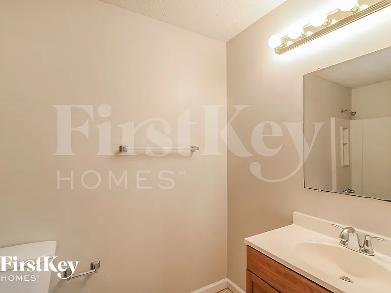 6168 Creekford Dr — Photo 11