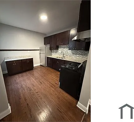 3 bed, 1250 sqft, $1,900 — Photo 1