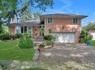 936 Stratford Court, Westbury, NY 11590