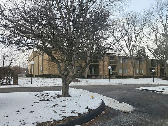 3rd image of 27333 Arborway Rd Unit 53
