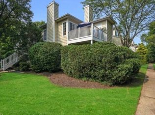 10 Wentworth Rd, Bedminster, NJ 07921