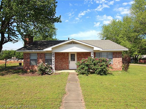 2nd image of 443 Alma Ave