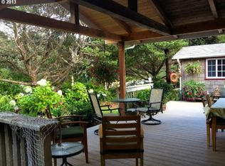 26020 Nedonna Ave, Rockaway Beach, OR