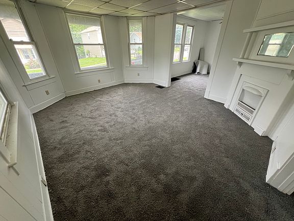 3rd image of 506 Pine St