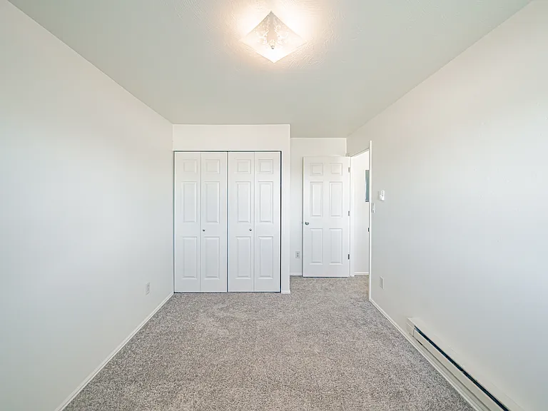 2022 W Broadway St #2022 — Photo 18