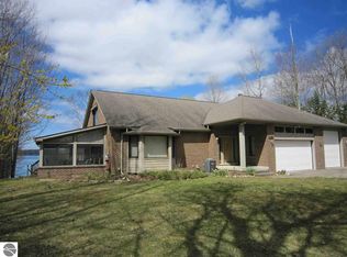 253 N East Torch Lake Dr, Central Lake, MI 49622