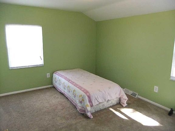 2nd image of 1716 Kensington Rd