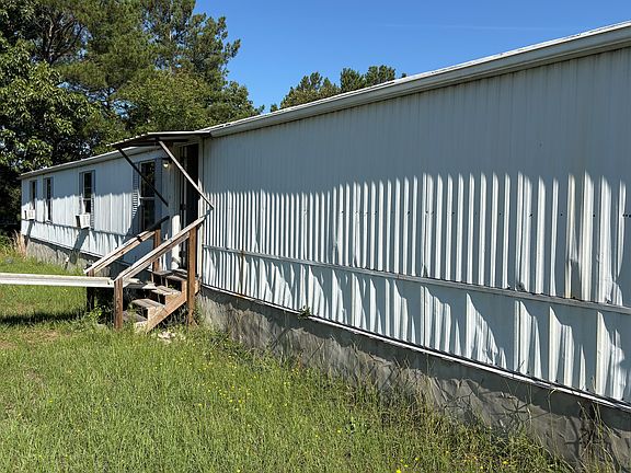 2nd image of 125 Family Ln