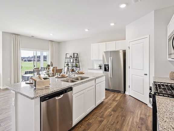 7th image of this home