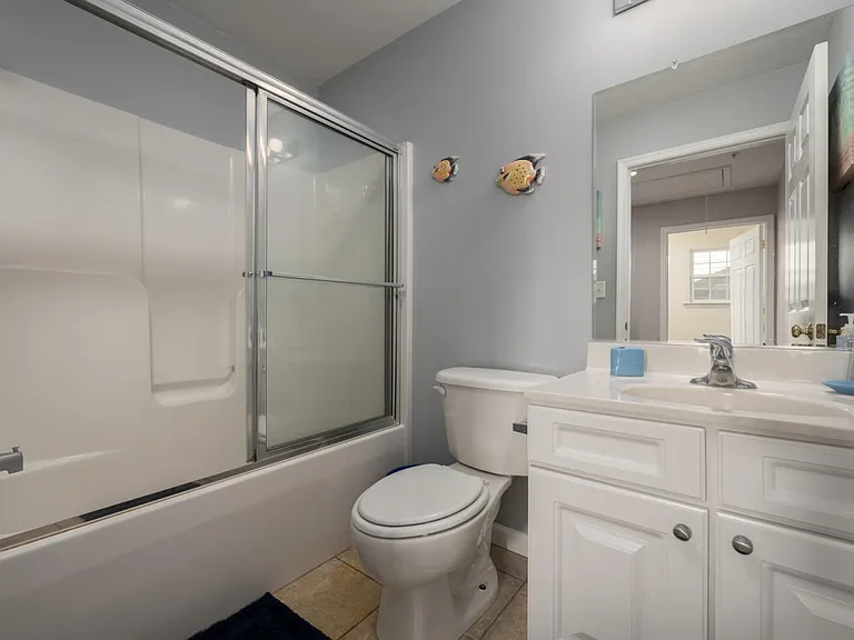 803 N Baltimore Ave #B — Photo 12