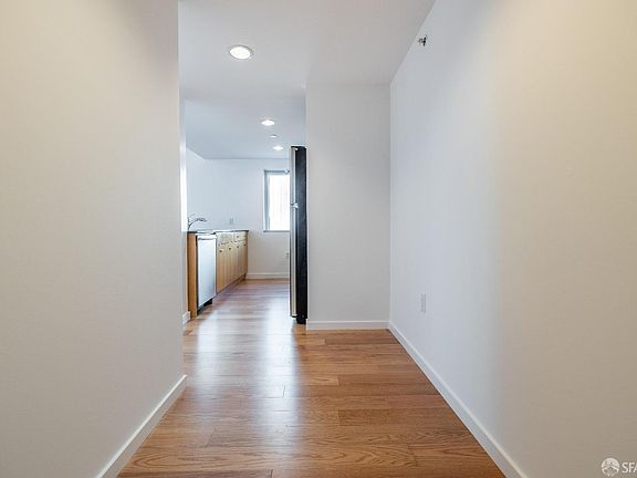 2nd image of 333 1st St Unit N905
