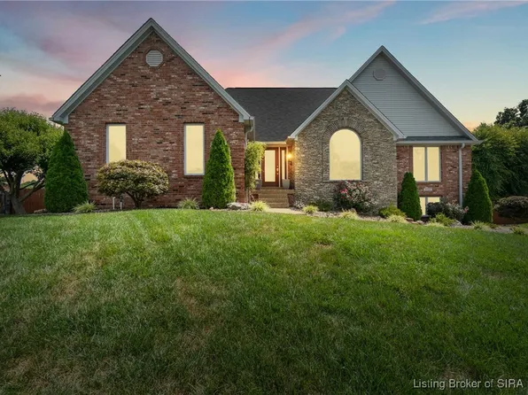 3102 Georgian Way, Jeffersonville, IN 47130