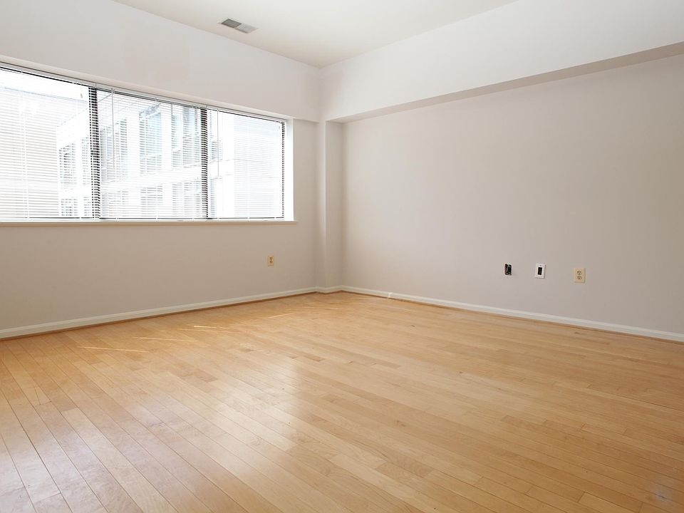 2nd image of 1225 13th St NW APT 808