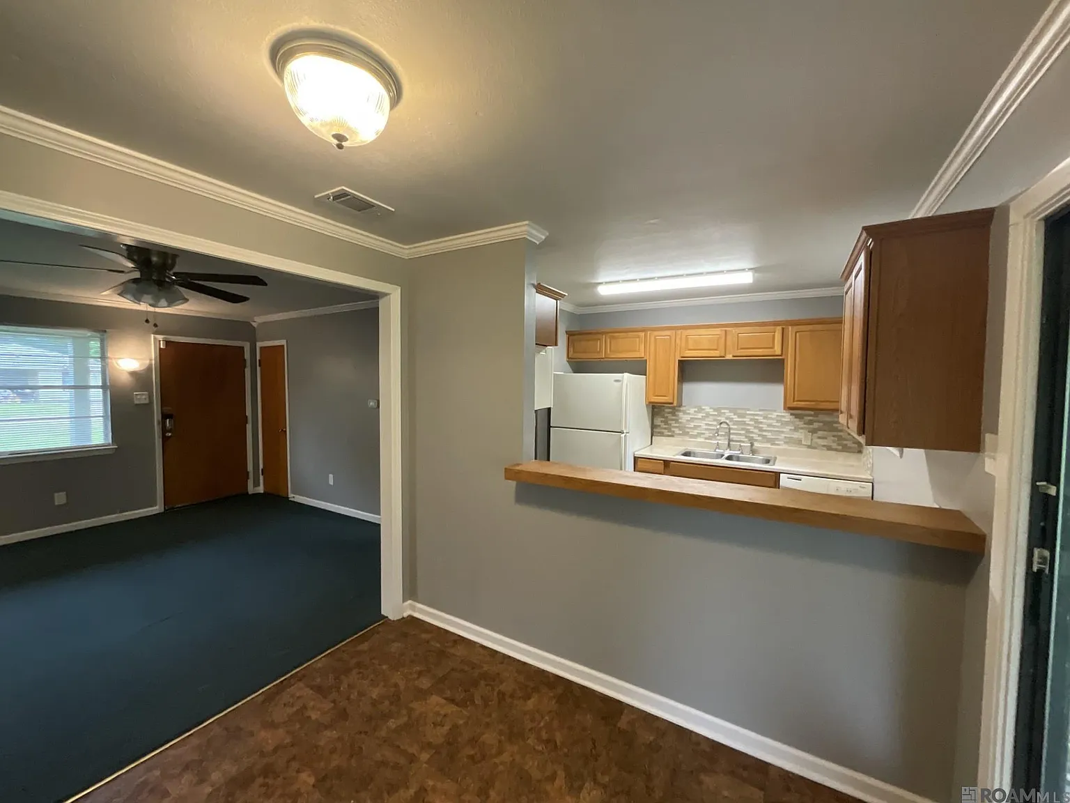 3 bed, 1234 sqft, $1,250 — Photo 3