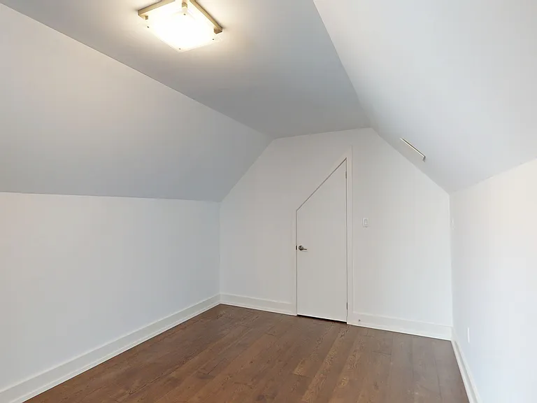 24 Kennedy Ave #UPPER — Photo 42
