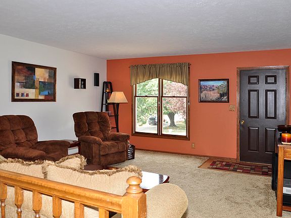 4th image of 5515 Prescott Ave