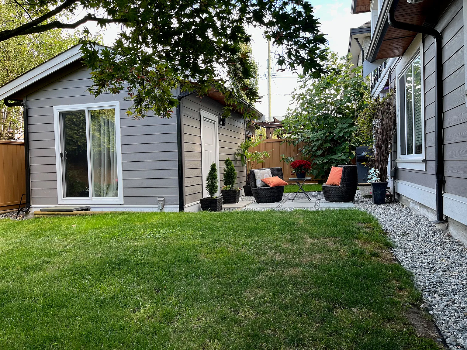 2 bed, 765 sqft, $2,150 — Photo 3