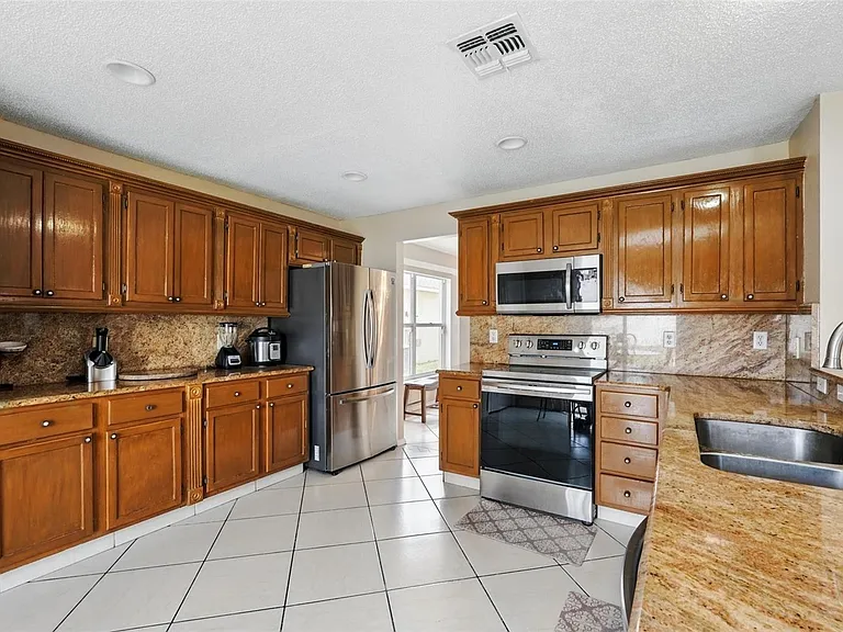 13054 Prairie Meadows Dr — Photo 22