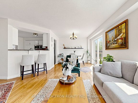 4th image of 2854 Gulfstream Way