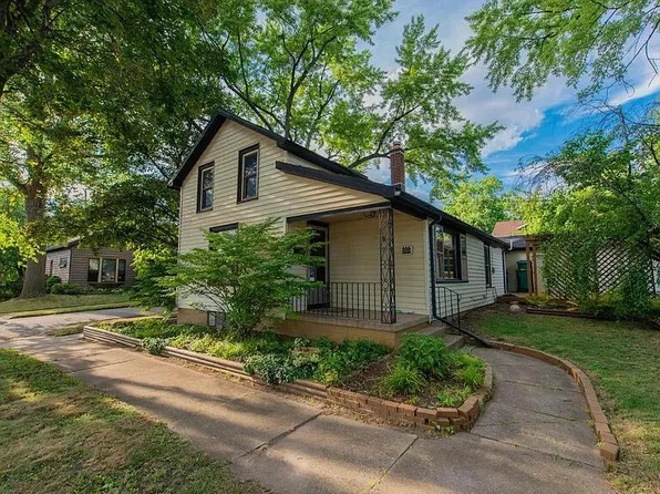 558 Jefferson St, Valparaiso, IN 46385