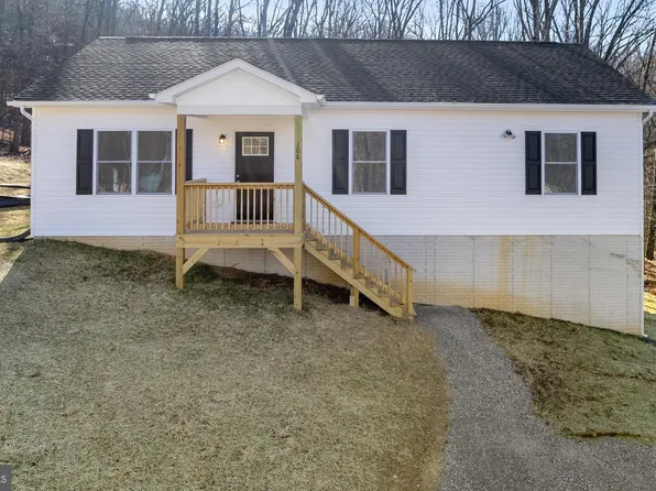 106 Mountain Dew Ct, Harpers Ferry, WV 25425