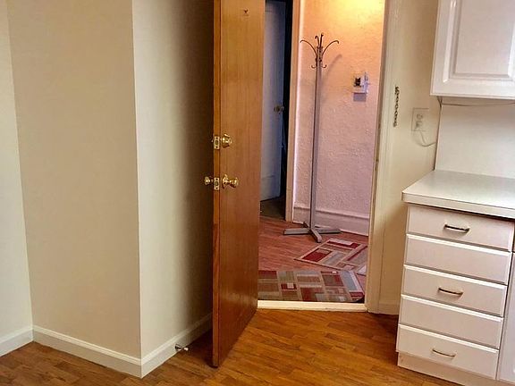 4th image of 8814 Fort Hamilton Pkwy #1