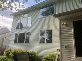 1944 Saint Francis Ave, Shakopee, MN 55379