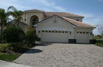 2nd image of 3502 Somerset Cir
