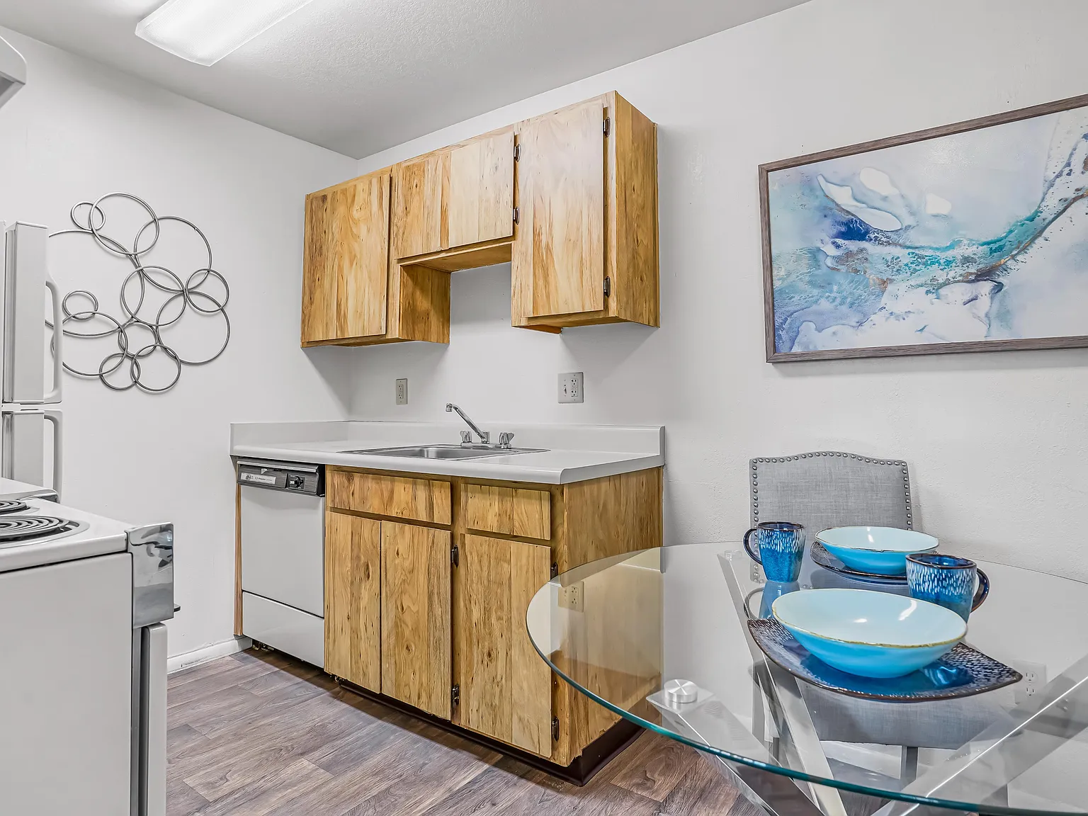 Callaway Apartments — Photo 4