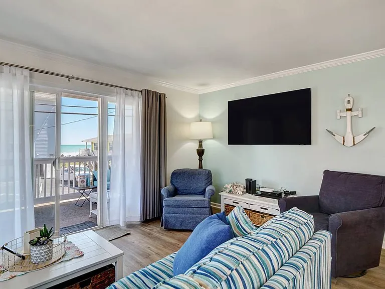 1609 Carolina Beach Ave N #2G — Photo 8
