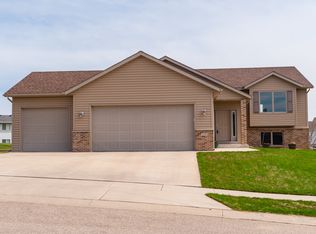 4793 Manor Point Ln NW, Rochester, MN 55901