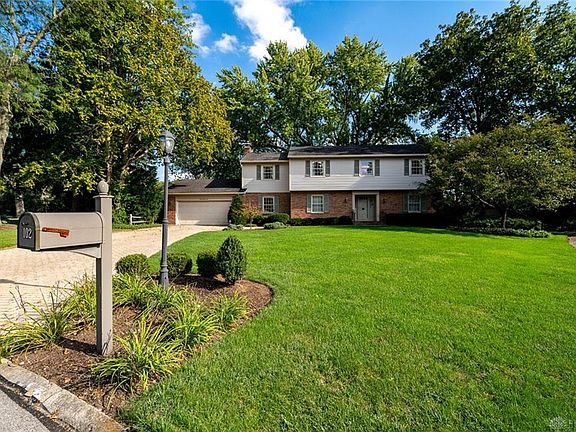 2nd image of 102 Forestview Dr