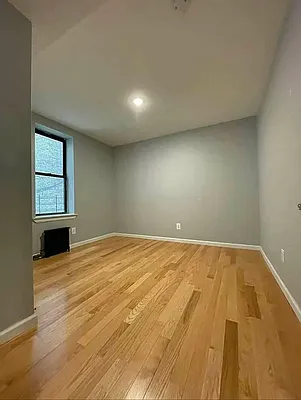 Rented by Candid Listings LLC | media 12