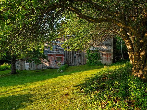 5th image of 326 Upper Blandford Rd