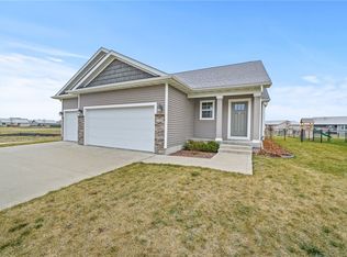 2708 3rd Ave SW, Altoona, IA 50009